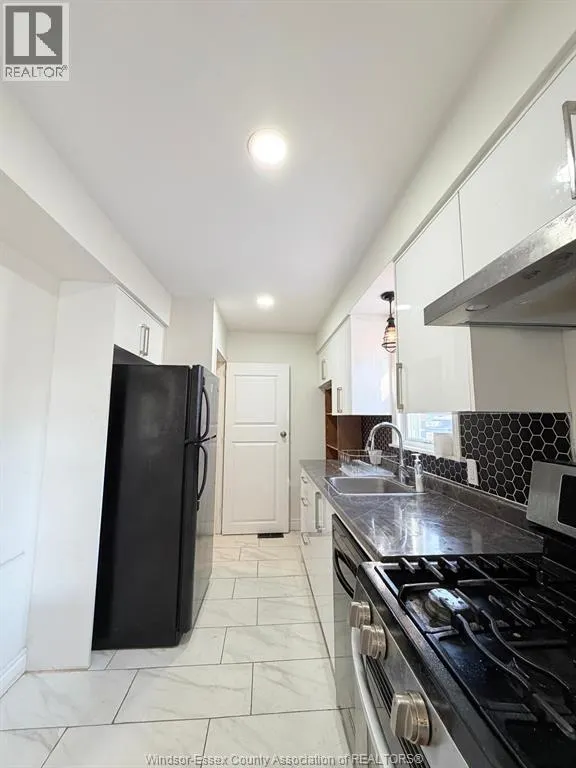 3162 CURRY Unit# MAIN