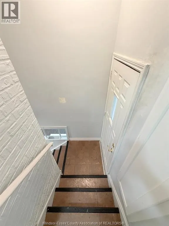 3162 CURRY AVENUE Unit# LOWER