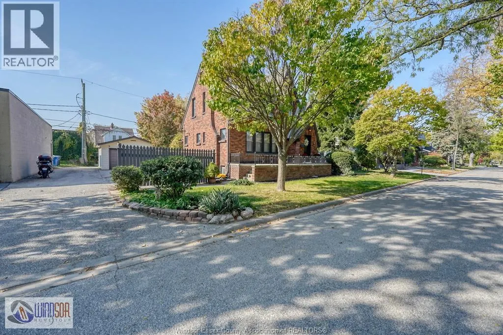 287 PRADO PLACE