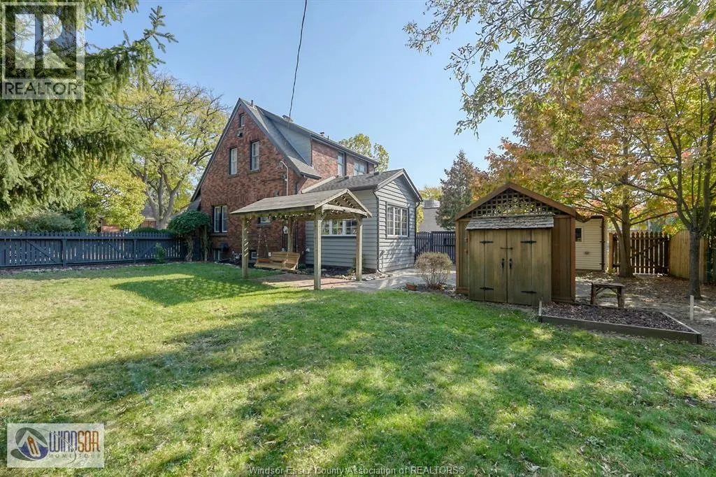 287 PRADO PLACE