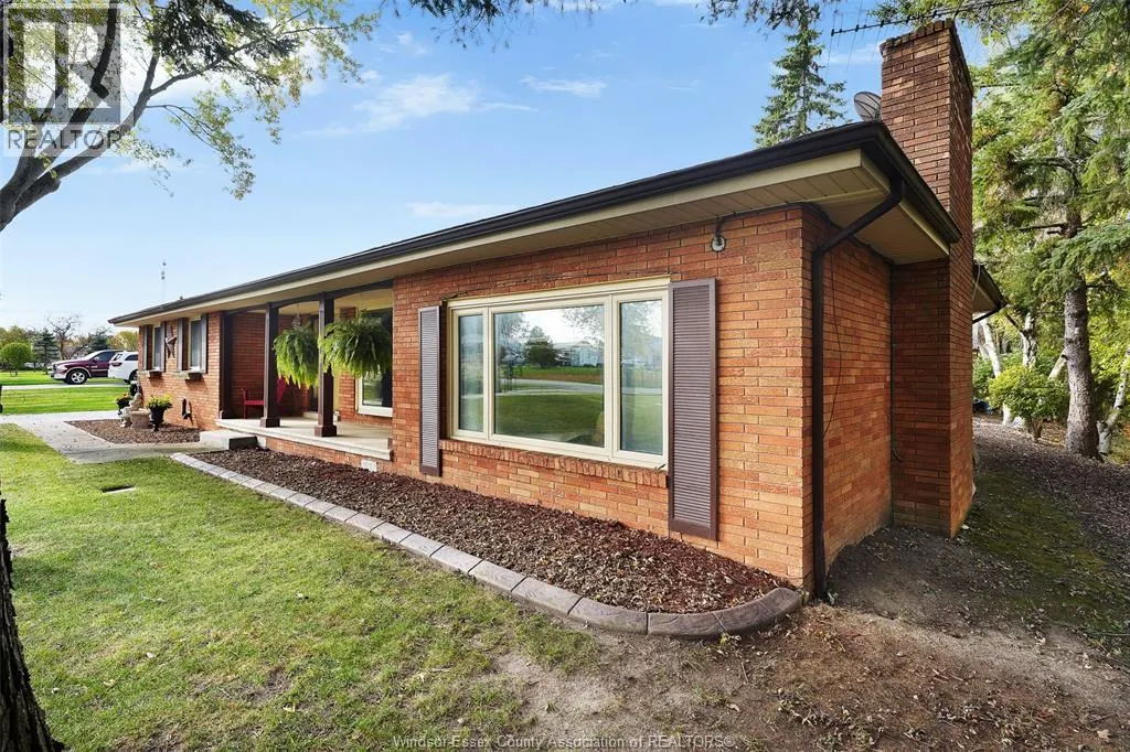 6944 CONCESSION 6 North