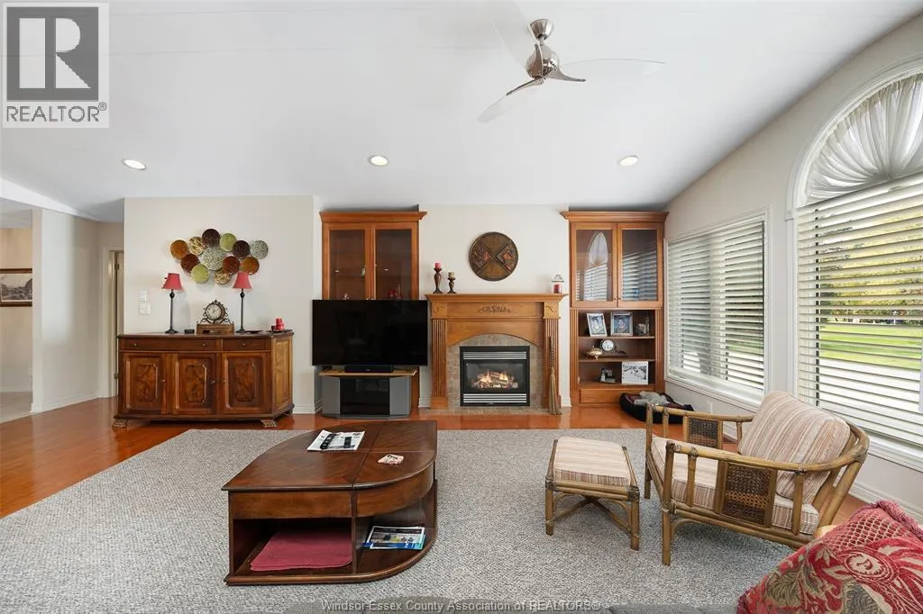 6944 CONCESSION 6 North