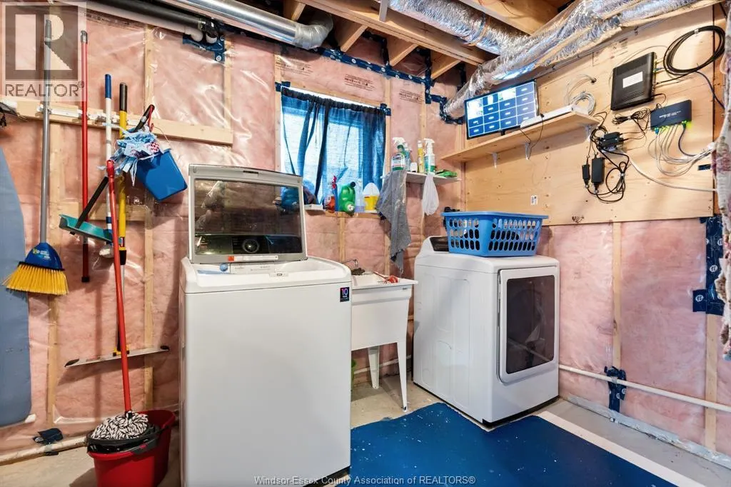 149 TOWNSVIEW COURT