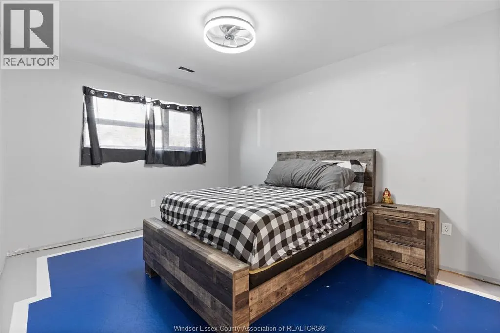149 TOWNSVIEW COURT