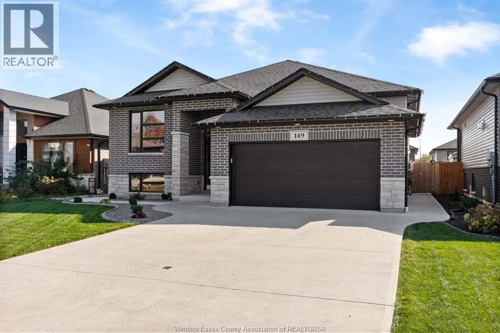 149 TOWNSVIEW COURT