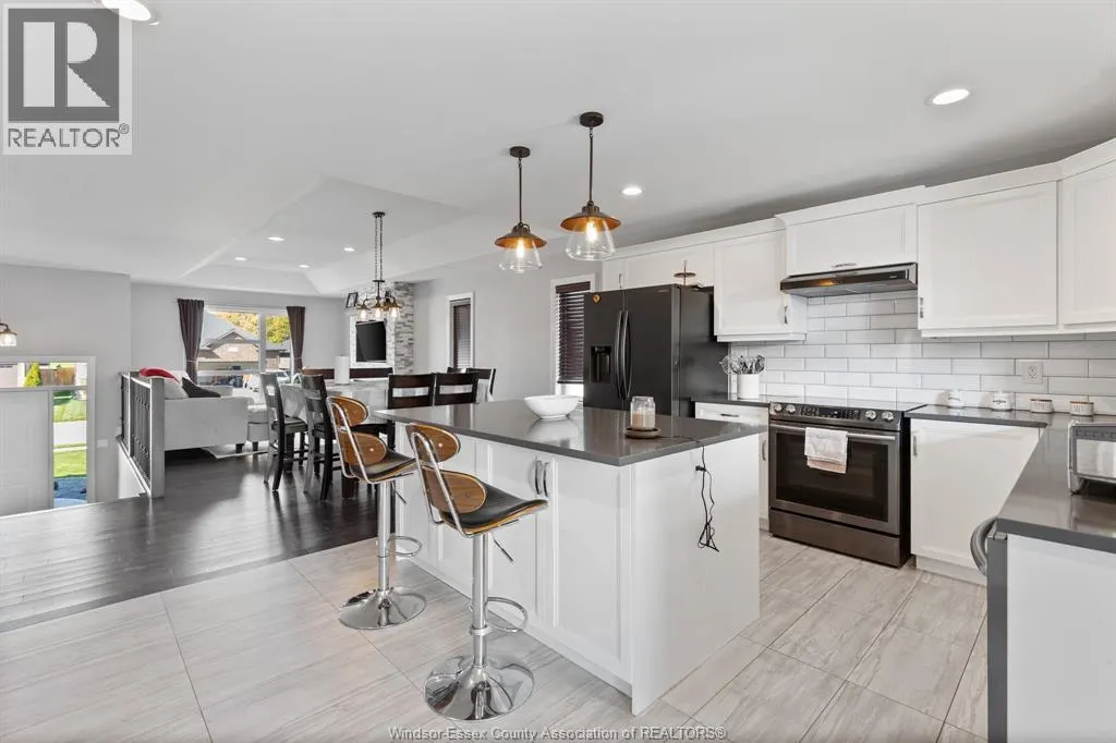 149 TOWNSVIEW COURT