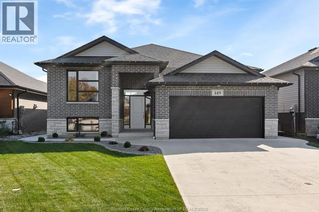 149 TOWNSVIEW COURT