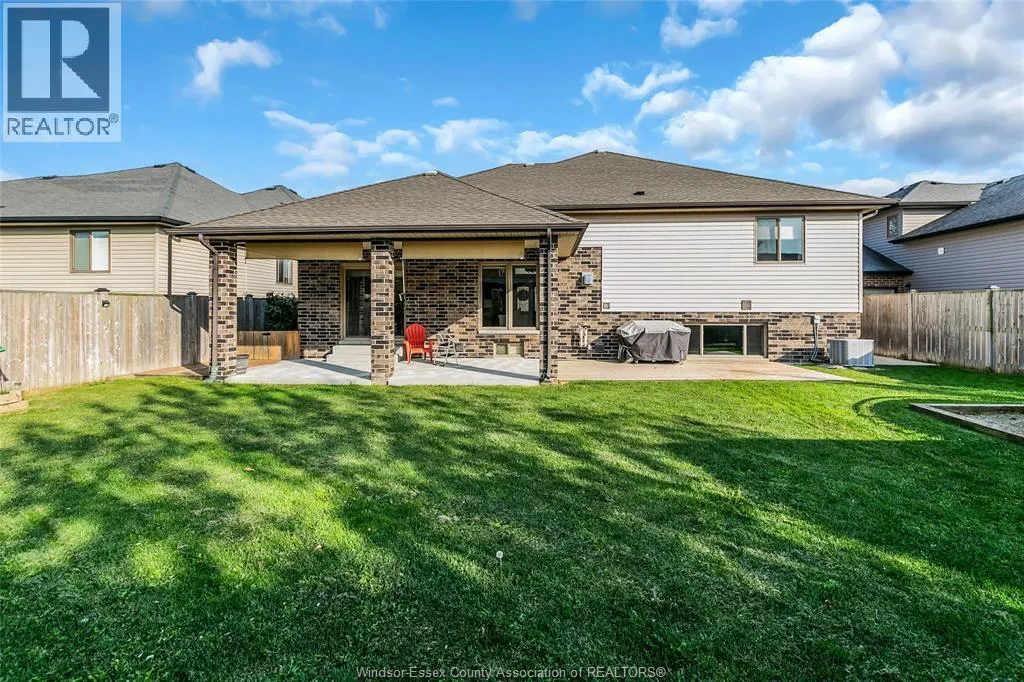 1285 DEER RUN TRAIL