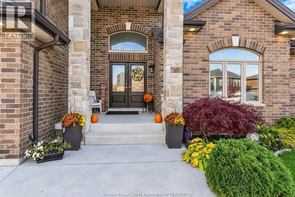 1285 DEER RUN TRAIL