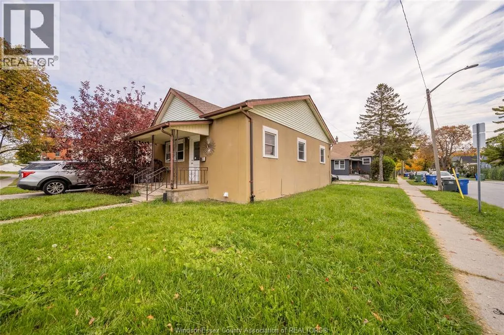 840 HOWARD AVE