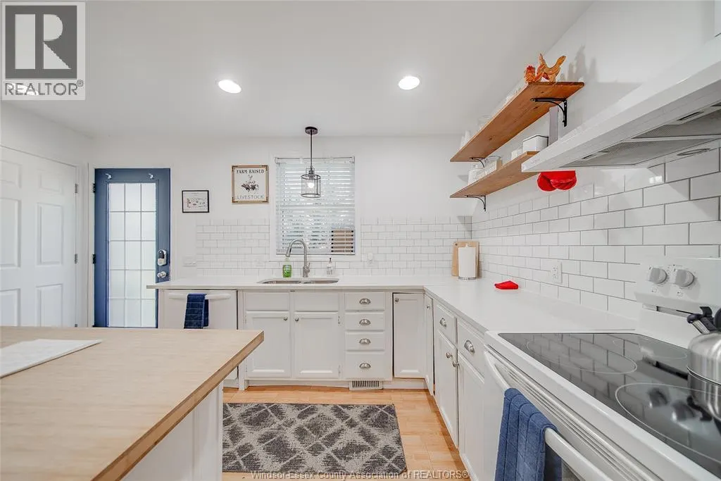 629 SCHILLER BEACH RD.