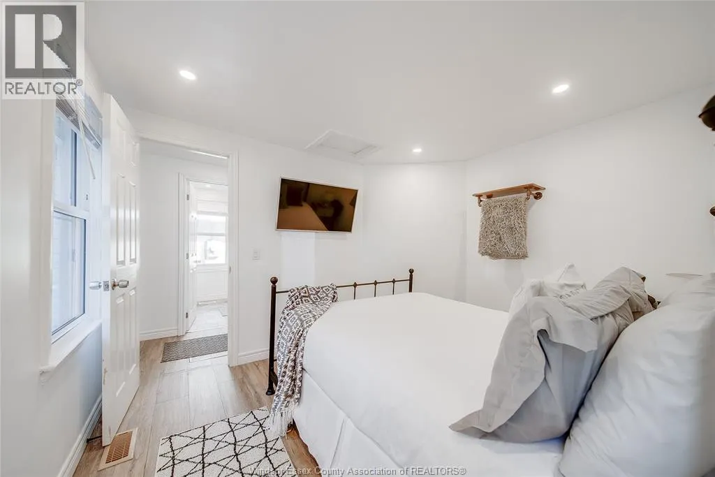 629 SCHILLER BEACH RD.