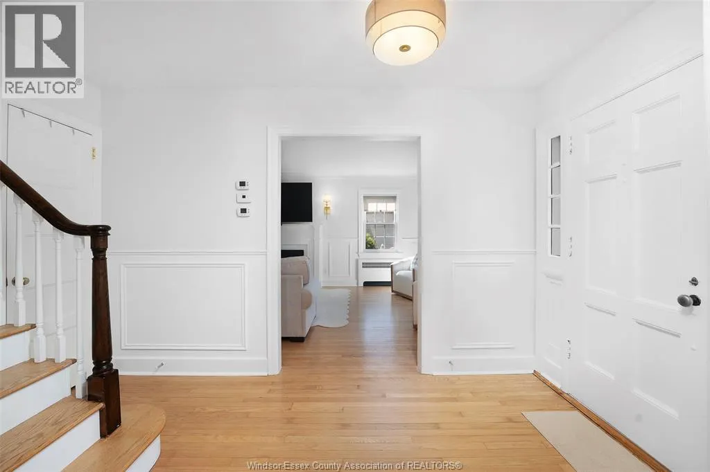 114 WALNUT STREET North