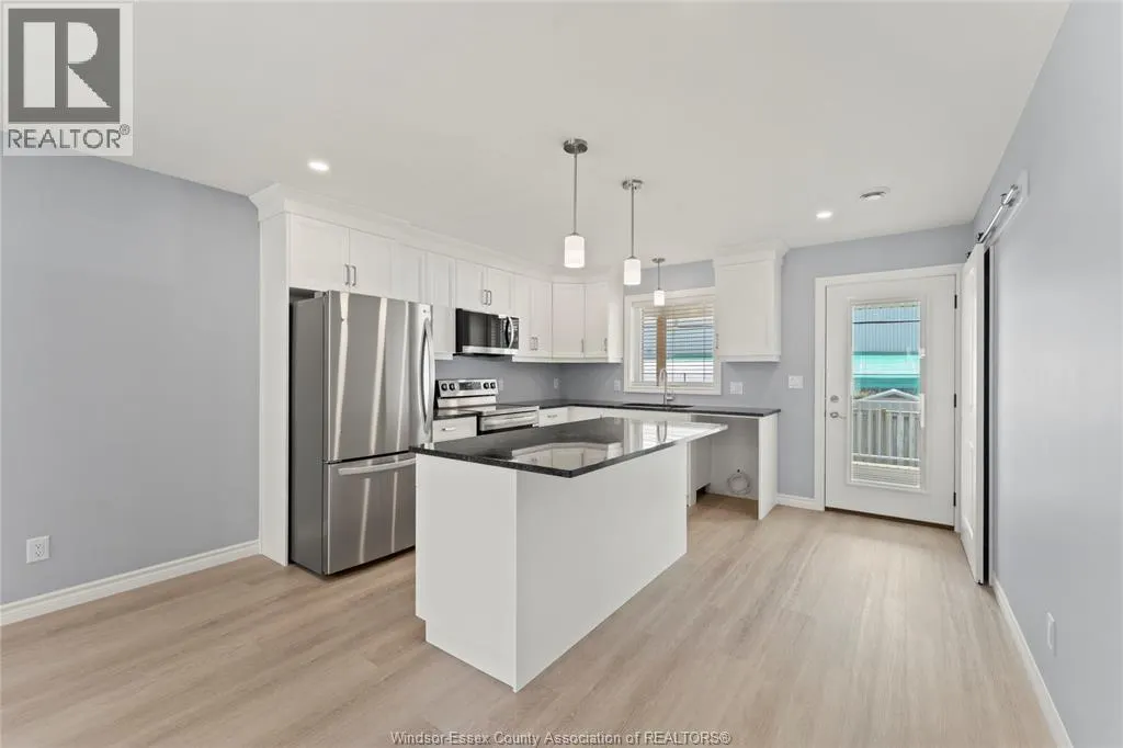 125 PARK STREET Unit# UNITS A AND B