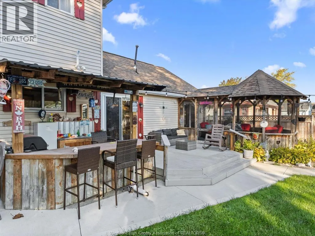 220 CARUHEL DRIVE