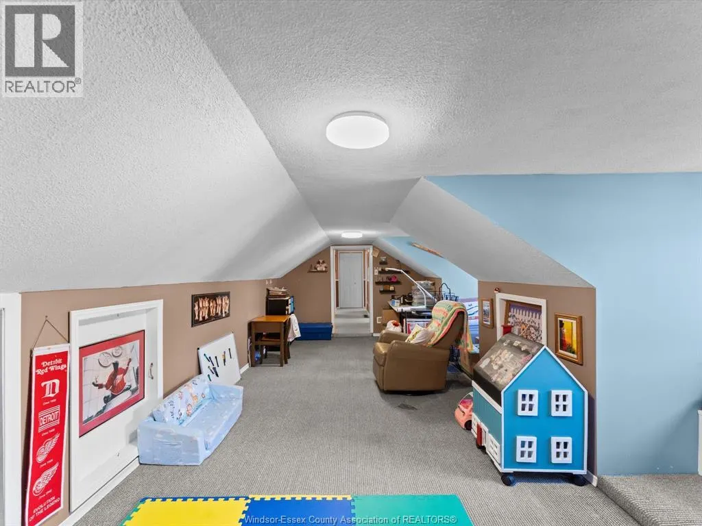 220 CARUHEL DRIVE