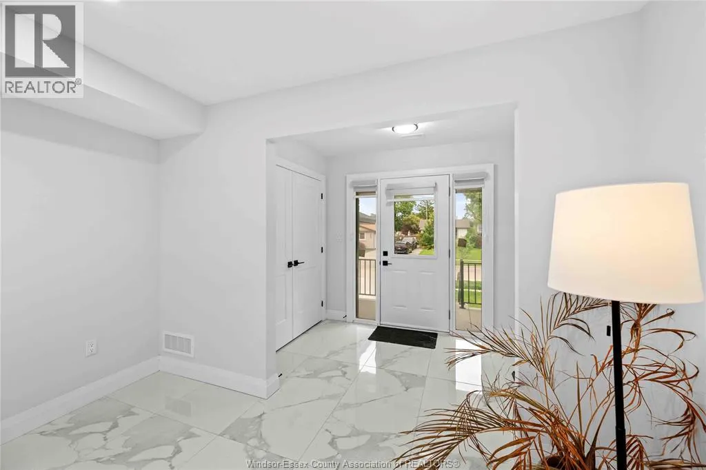 1019 GLIDDEN