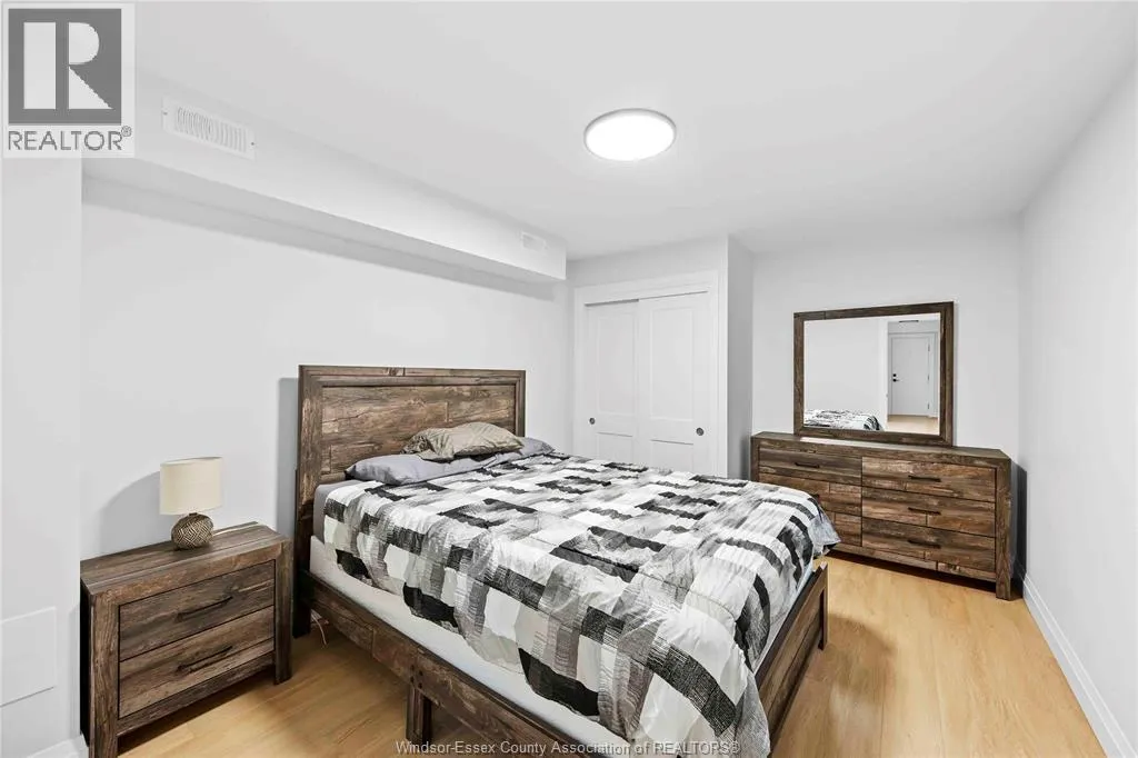 1019 GLIDDEN