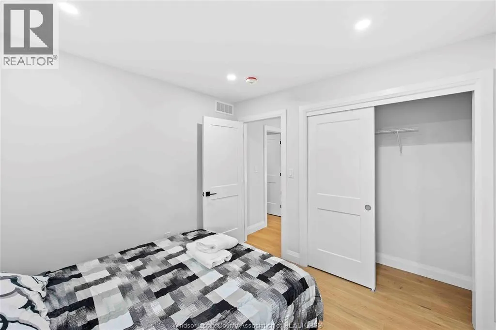 1019 GLIDDEN