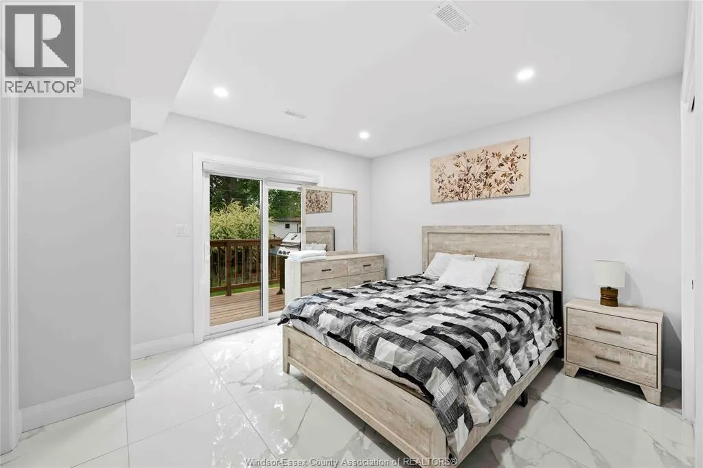 1019 GLIDDEN