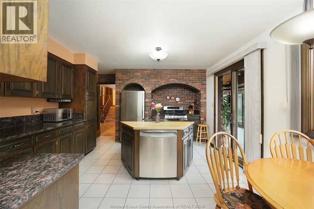 1528 RAVINE LINE ROAD
