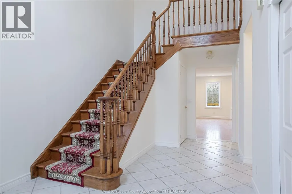1220 WOODMONT CRESCENT