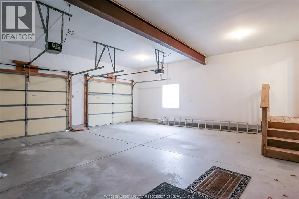 1220 WOODMONT CRESCENT