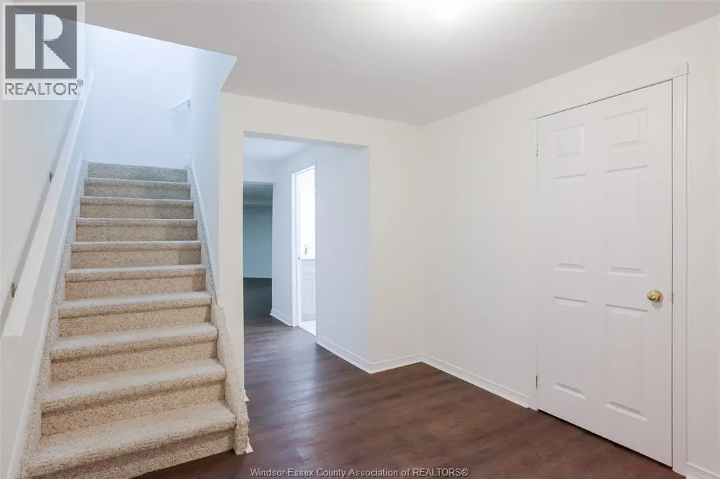 1220 WOODMONT CRESCENT
