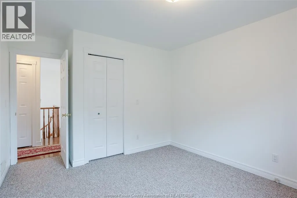 1220 WOODMONT CRESCENT