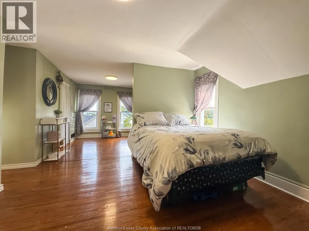 469 KING STREET East