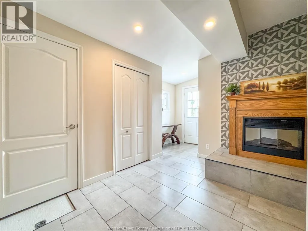 469 KING STREET East