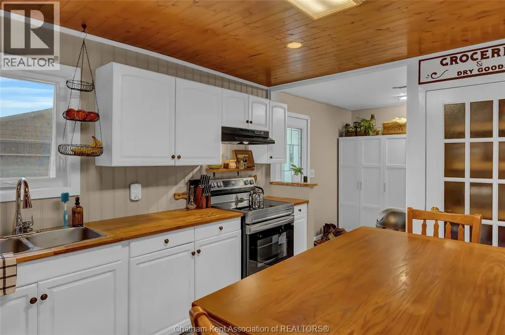 22644 Merlin ROAD