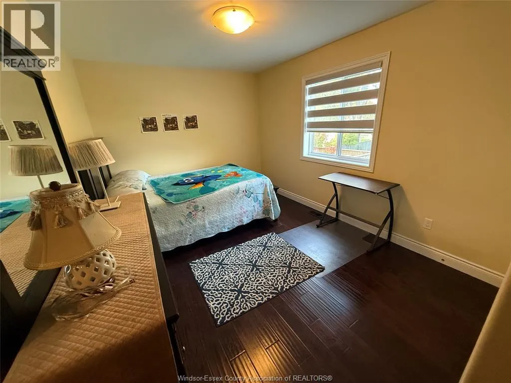 2991 MCROBBIE CRESCENT