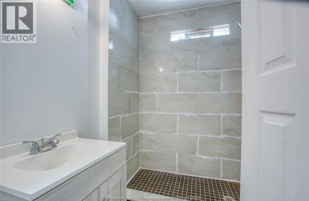 478 ROSEDALE AVENUE Unit# UPPER