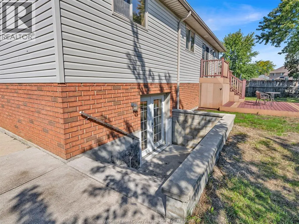 4274 DENNISON COURT