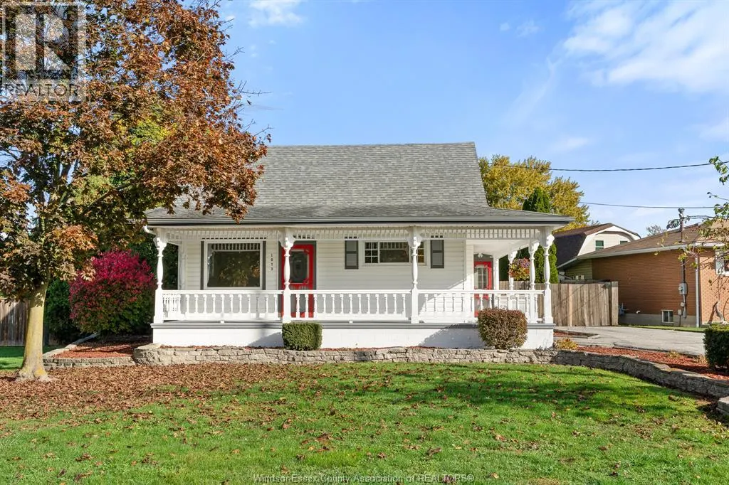 1073 Martin LANE