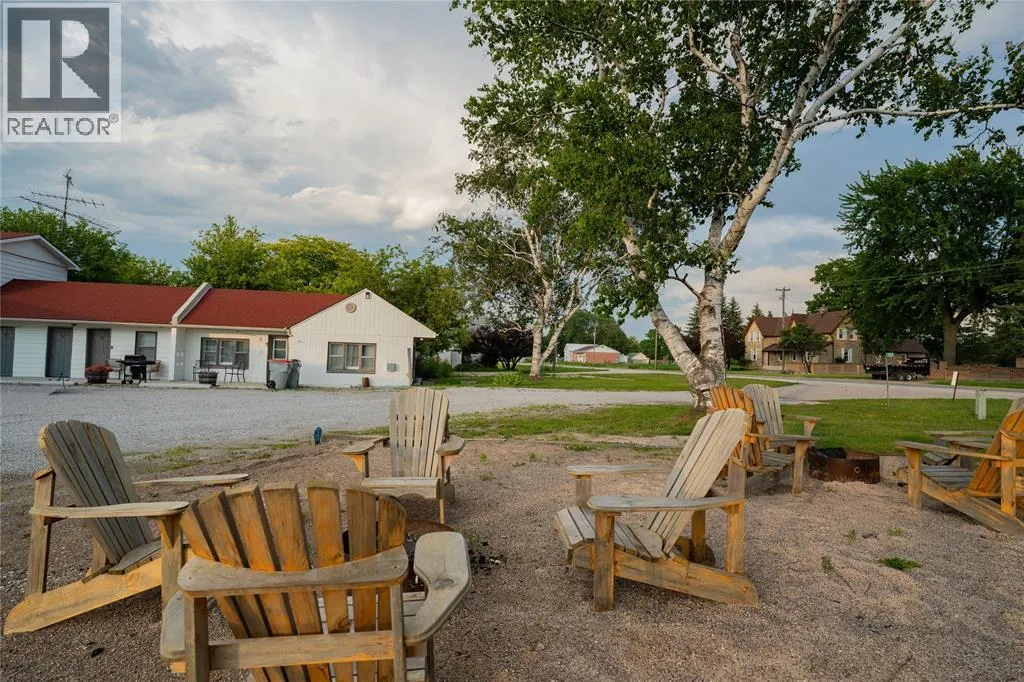 7424 Lakeshore ROAD Unit# 1