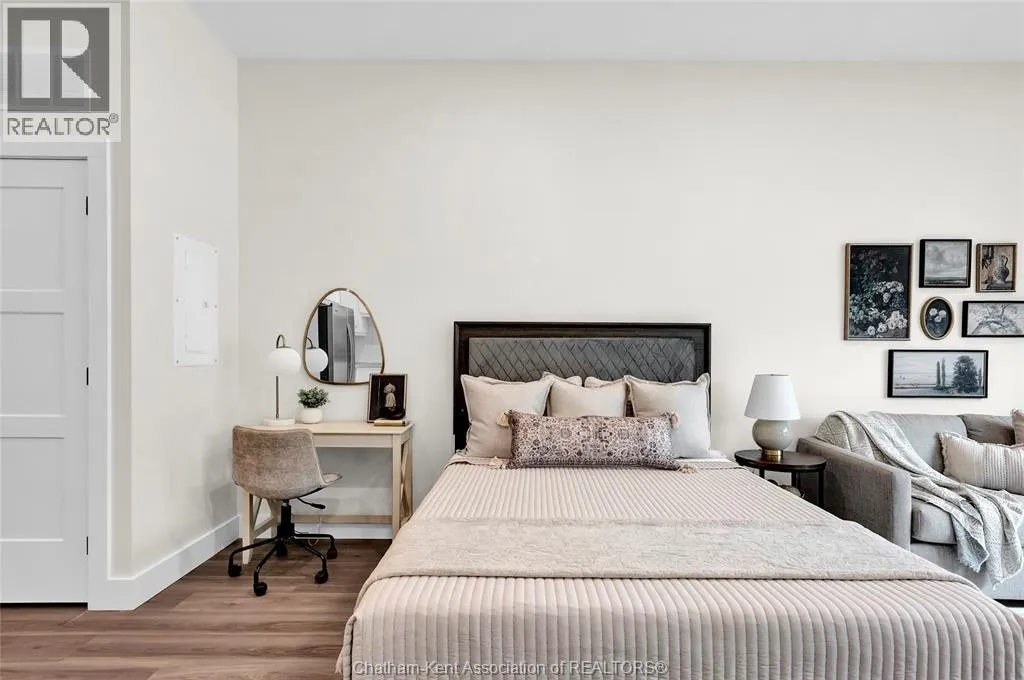 12 Mill STREET West Unit# 402