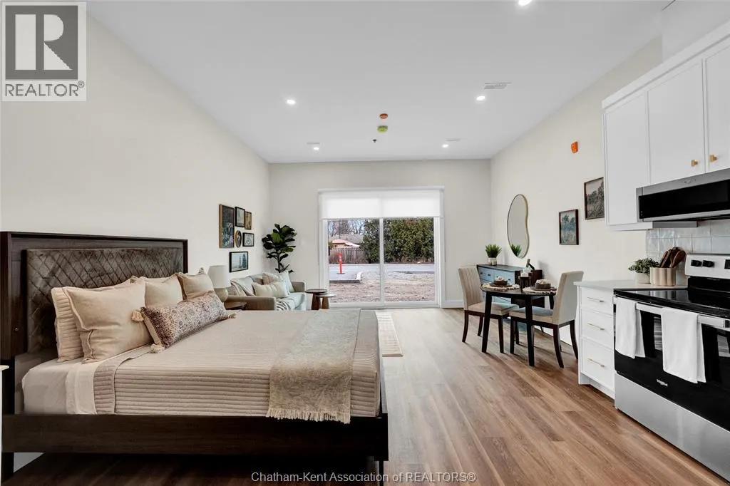 12 Mill STREET West Unit# 402