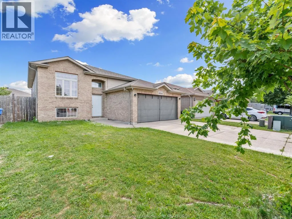 4844 WHITEFISH CRESCENT