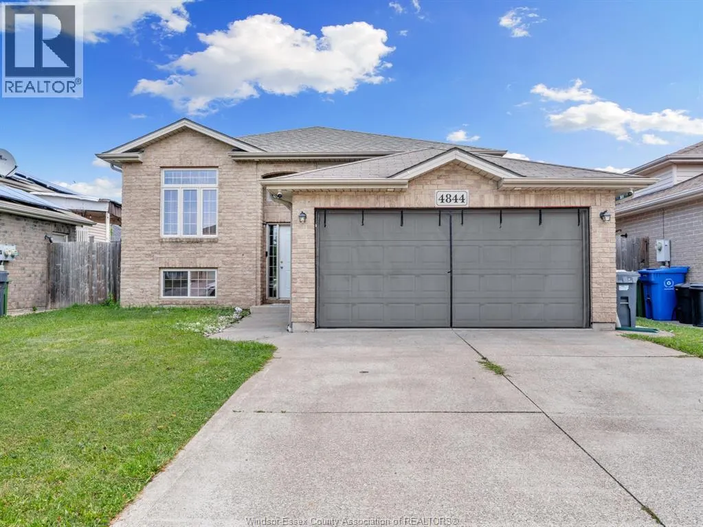 4844 WHITEFISH CRESCENT