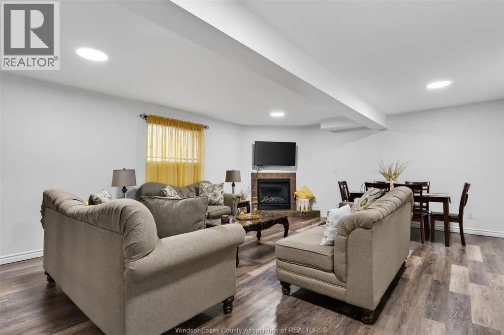 4844 WHITEFISH CRESCENT