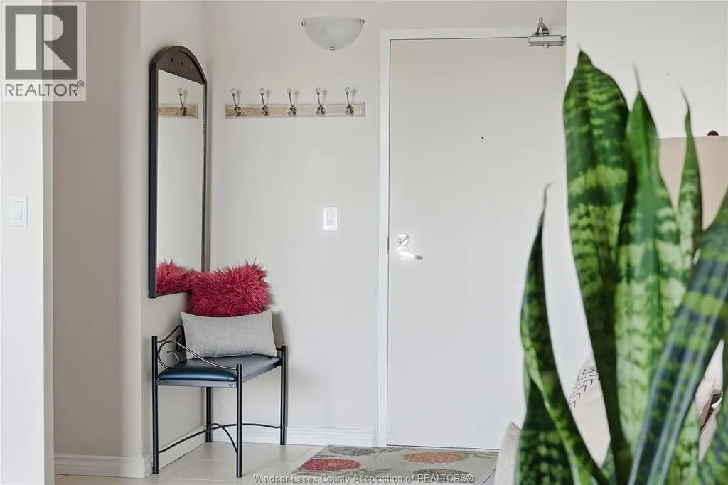 9099 RIVERSIDE DRIVE East Unit# 905W