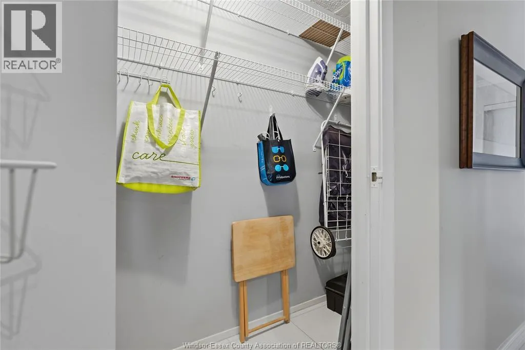 9099 RIVERSIDE DRIVE East Unit# 905W