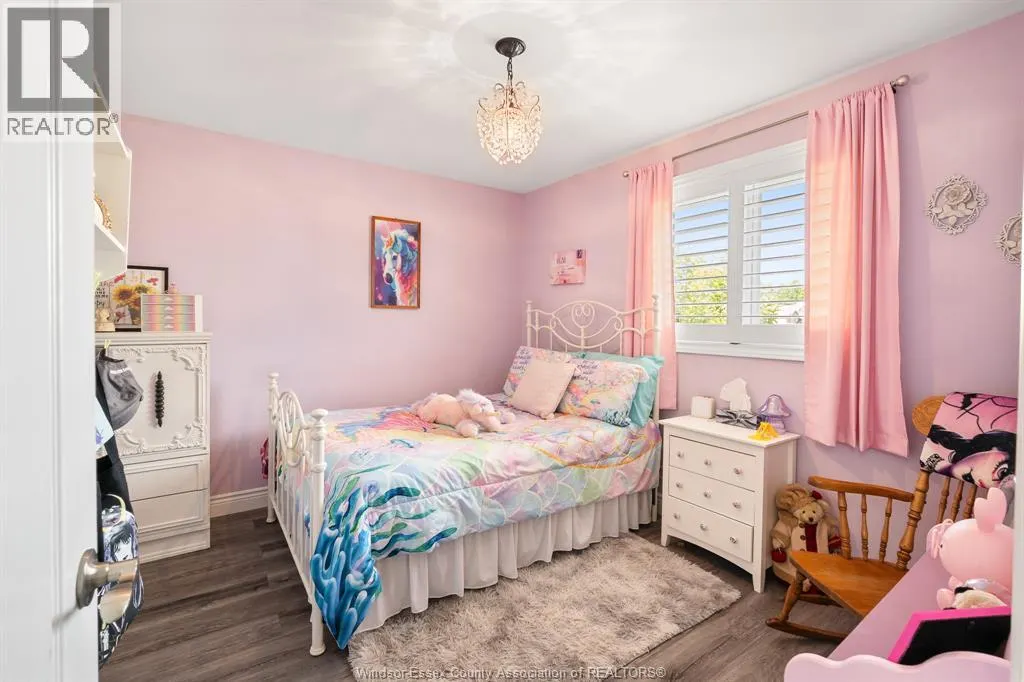 187 Mousseau CRESCENT
