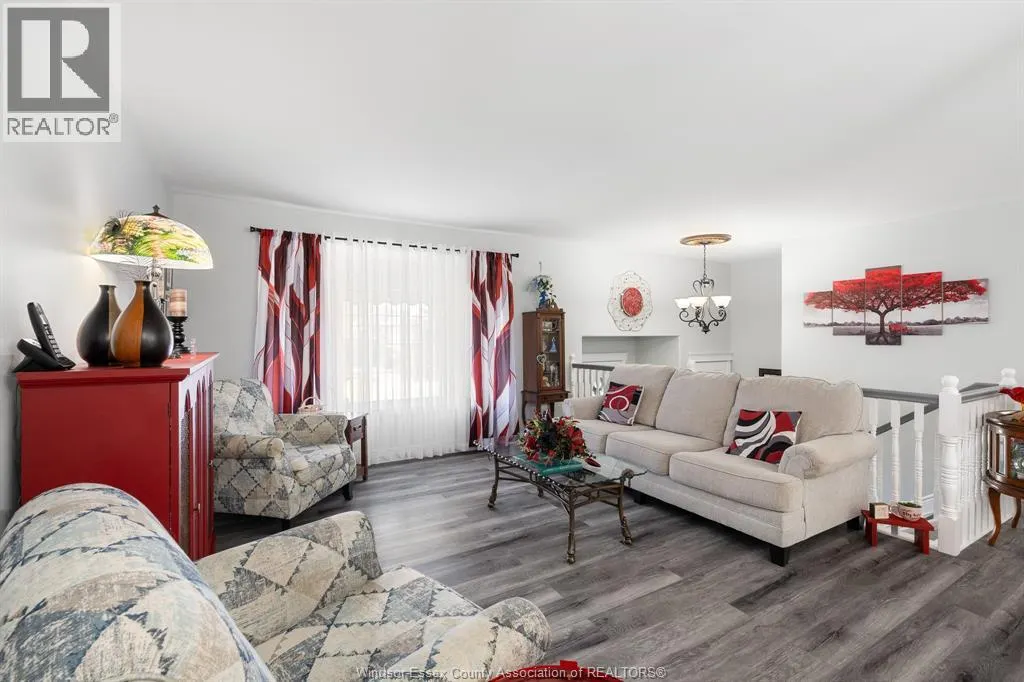 187 Mousseau CRESCENT