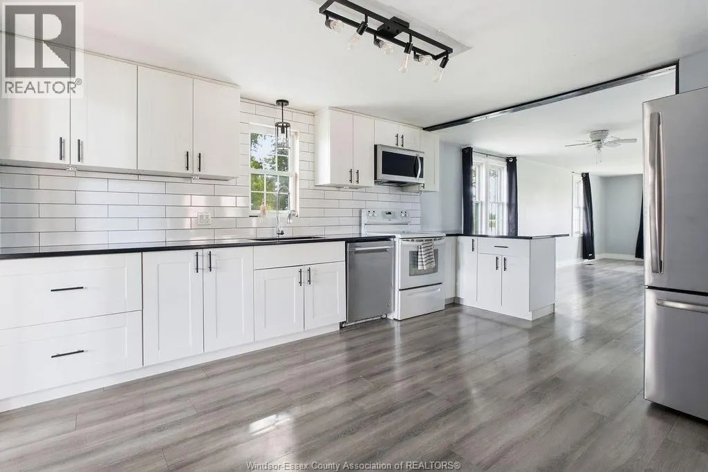 3787 CONCESSION RD 3 North