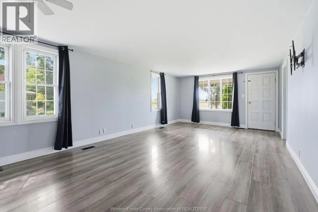 3787 CONCESSION RD 3 North