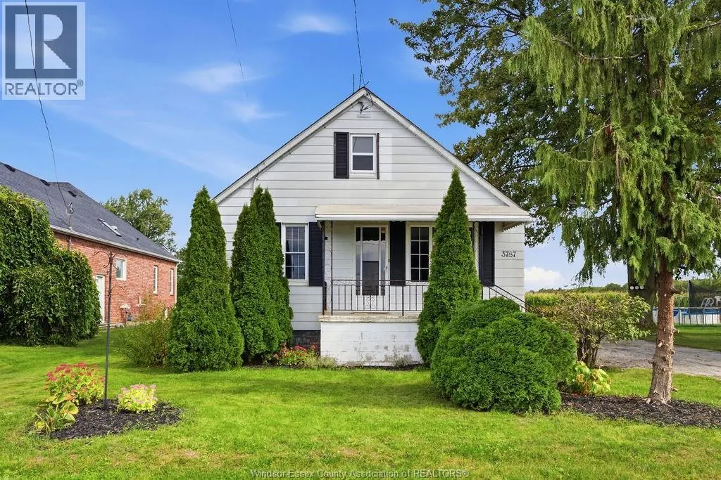 3787 CONCESSION RD 3 North