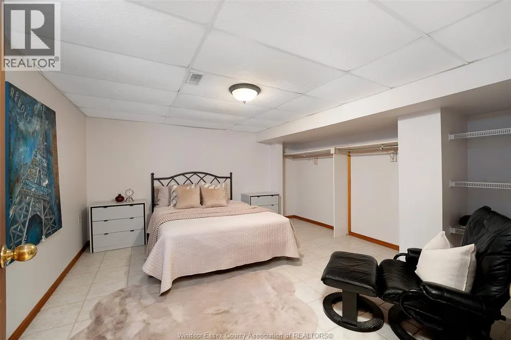 2515 CLEMENCEAU